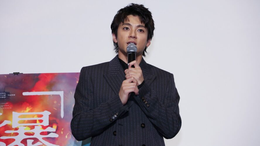 山田裕貴、佐藤二朗の怪演に脱帽「最大のリスペクトをこめて、怖い存在でした」 『爆弾』大ヒット御礼舞台挨拶