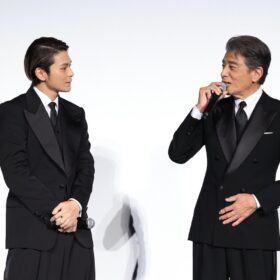 『港のひかり』