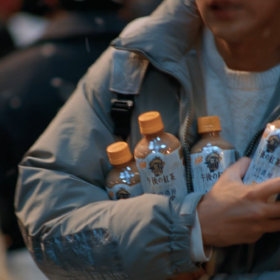 「キリン 午後の紅茶」の新CM「奇跡の前夜」篇