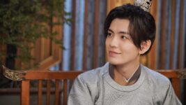 誰もが沼る二次元ビジュ、“知らなきゃ損”の若手スター　ビー・ウェンジュン特集必見！