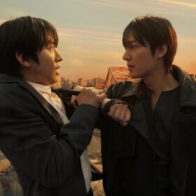 『全知的な読者の視点から』