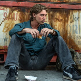 容姿端麗なアイドルから本格派俳優へ、進化を続けるオースティン・バトラー