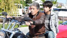 『国宝』の黒川想矢、初コメディで新たな魅力開花 舘ひろし主演『免許返納!?』で等身大の輝き