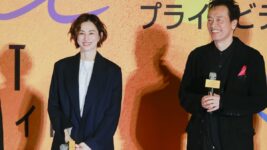米倉涼子、感謝と涙の完成披露　遠藤憲一「涼子ちゃん元気です！」優しい激励に笑顔