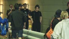 佐久間大介、銃撃アクションで魅せる！ 危険な色気と優しさをまとった“元殺し屋ダイヤ”が降臨