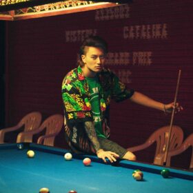 Aぇ! group小島健、全編英語セリフに挑戦！『八神瑛子』で衝撃のキャスティング