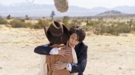 山下智久、8年ぶり映画主演『正直不動産』アメリカロケ　砂漠での“正直営業”に挑む