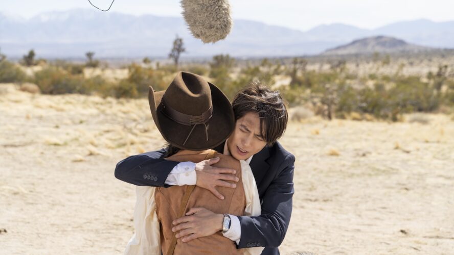 山下智久、8年ぶり映画主演『正直不動産』アメリカロケ　砂漠での“正直営業”に挑む