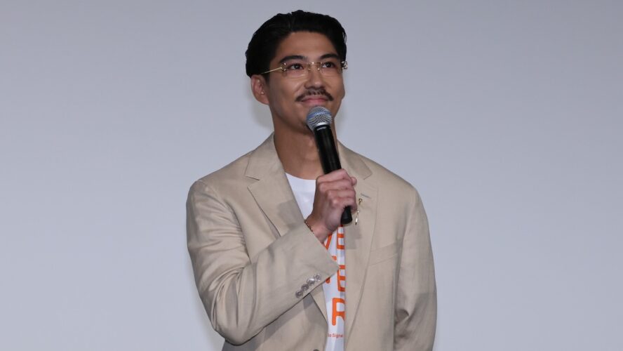 賀来賢人、穂志もえかを「絶対に彼女」と確信　『Never After Dark』相思相愛キャスティング秘話