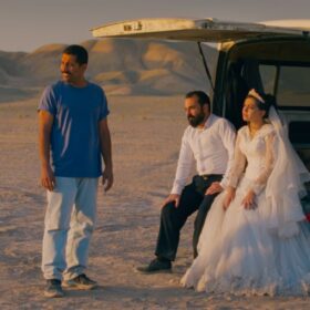 捕まえた復讐相手は、本当に“あの男”なのか？ 世界三大映画祭を制覇したイランの巨匠パナヒ監督最新作