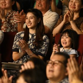 『SUKIYAKI 上を向いて歩こう』