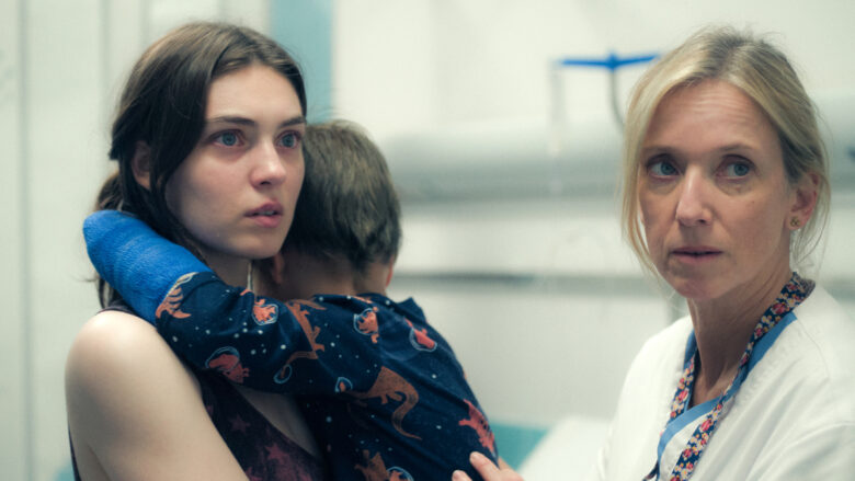 (C)DRAGONS FILMS – LES FILMS DU FLEUVE – LES FILMS DE PIERRE - LUNANIME – FRANCE 3 CINÉMA – BE TV & ORANGE – PROXIMUS – RTBF (TÉLÉVISION BELGE) – SHELTER PROD