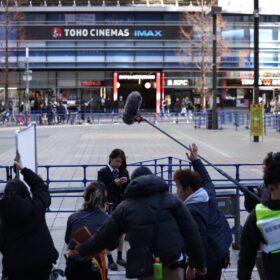『東京逃避行』