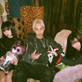 『東京逃避行』