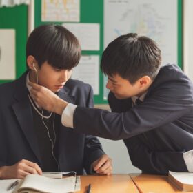 孤独な男子高生の心を繋いだのは“J-POP”だった…『君と僕の5分』が描く、言葉にならない関係