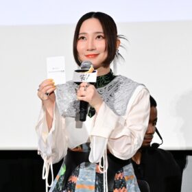 『バナ穴 BANA_ANA』