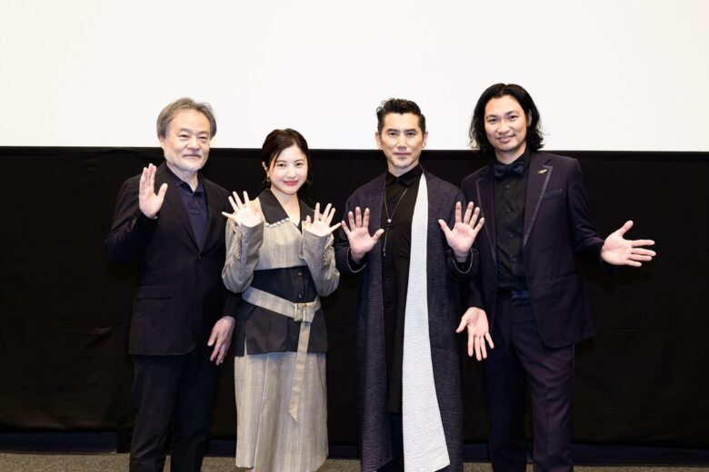 (C)米澤穂信/KADOKAWA　(C)2026映画「黒牢城」製作委員会