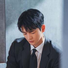 『残念ながら明日も出勤です！』　
Credit: Prime Video

