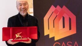 塚本晋也監督、ヴェネチア国際映画祭で日本作品初の栄誉！ 若者が選ぶ「レオンチーノ・ドーロ賞」受賞