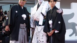 市川團十郎、歌舞伎衣裳でヴェネチアを魅了！ 三池崇史監督『襲名』公式上映に約5分間の喝采