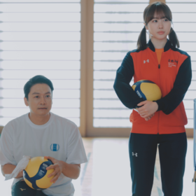 ©仲間りょう／集英社 ©2027 映画「高校生家族」製作委員会