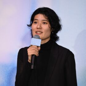 『このごにおよんで愛など』