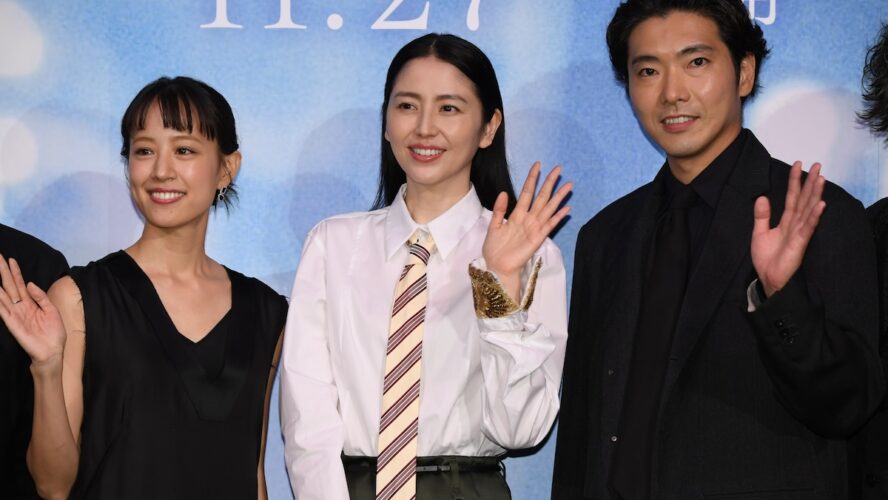 長澤まさみ＆柄本佑＆石橋静河、普通じゃない3人の愛を語る！ 『このごにおよんで愛など』舞台挨拶