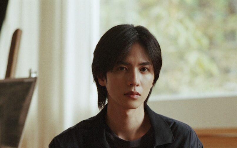 志尊淳、未解決誘拐事件の“沈黙の被害者”に 『存在のすべてを』謎の天才写実画家役で出演