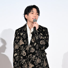 西畑大吾、”願い事”は「長く、なにわ男子が愛される事！」『時給三〇〇円の死神』大ヒット御礼舞台挨拶