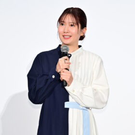 時給三〇〇　舞台挨拶
