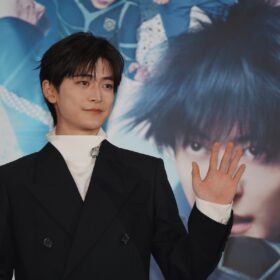 高橋文哉、映画『ブルーロック』引っ提げ台湾へ！ 現地ファンの熱烈歓迎に感激