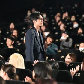 『君の話』