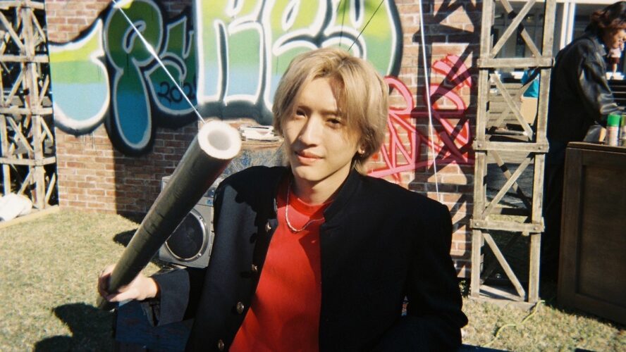 道枝駿佑の貴重なオフショットが続々！『うるわしの宵の月』“写ルンです”が捉えた撮影現場の素顔