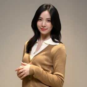 NiziU・MAYA“お母さん”と呼ばれる素顔とは？ メンバーとの絆で描いた初絵本