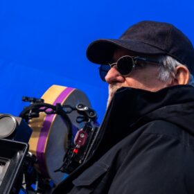 『ディスクロージャー・デイ』