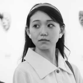 『星と月は天の穴』